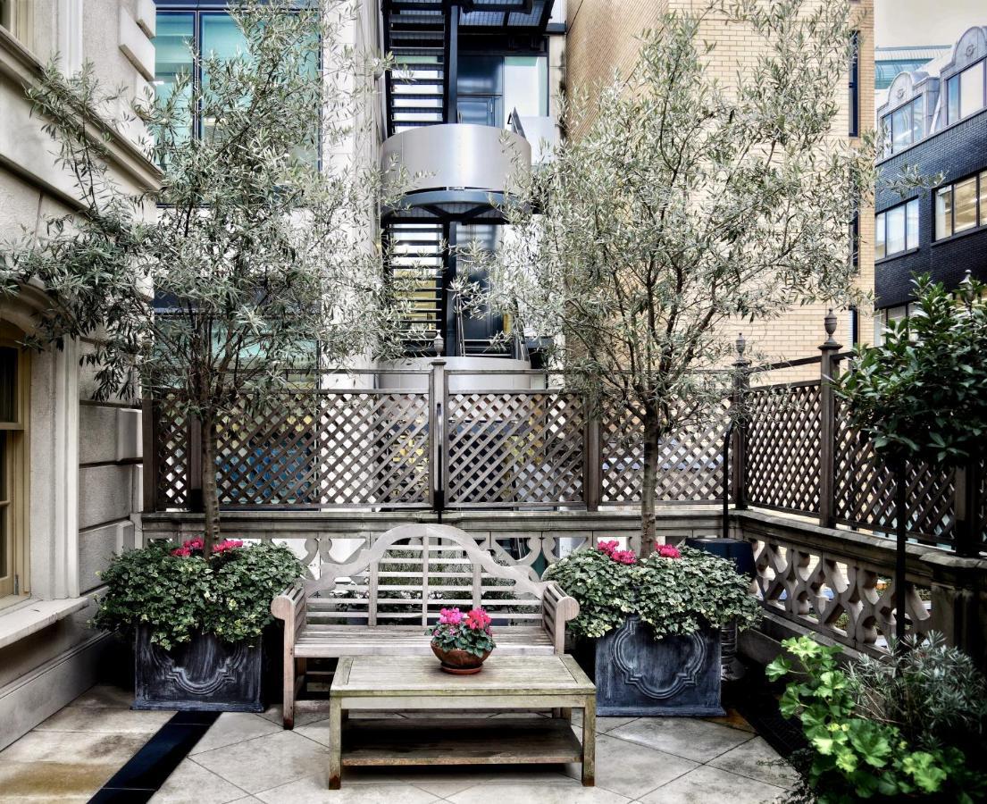 Hotel Batty Langley'S Londýn Exteriér fotografie The courtyard of the townhouse