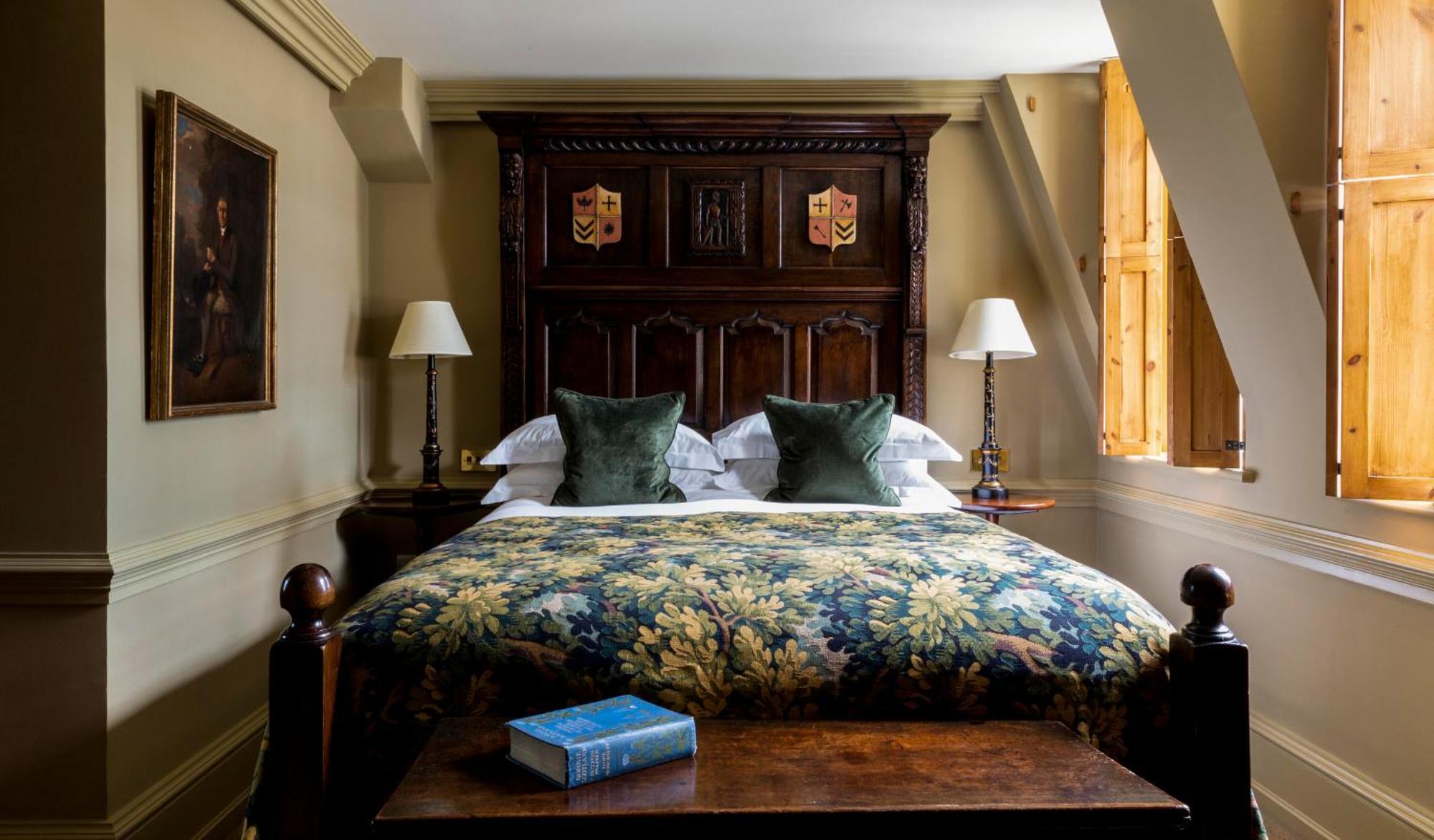 Hotel Batty Langley'S Londýn Exteriér fotografie A bedroom at The Swan Hotel