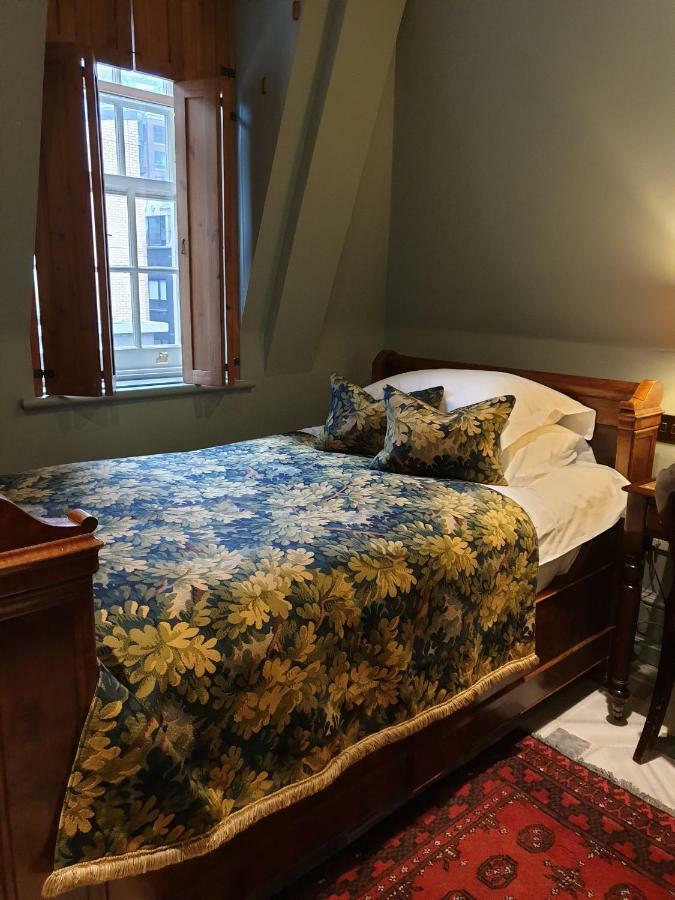 Hotel Batty Langley'S Londýn Exteriér fotografie A guest room at the Inn